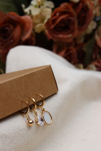 Sedef Mineli Gold Renk 3'Lü Küpe Sedef Mineli Gold Renk 3'Lü Küpe