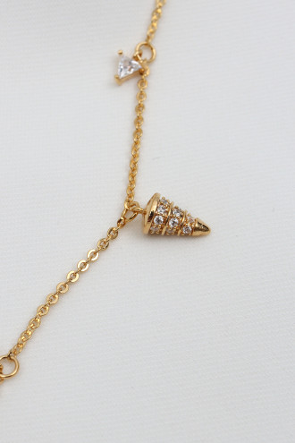 Zircon Taşlı Charm Detay Zincir Gold Renk Bileklik Zircon Taşlı Charm Detay Zincir Gold Renk Bileklik