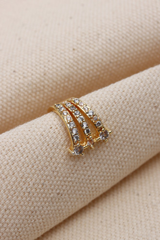 Şeritli Gold Renk Ear Cuff Kıkırdak Küpe Şeritli Gold Renk Ear Cuff Kıkırdak Küpe