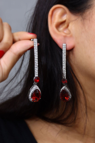 Damla Taşlı Süzme Abiye Küpe Damla Taşlı Süzme Abiye Küpe