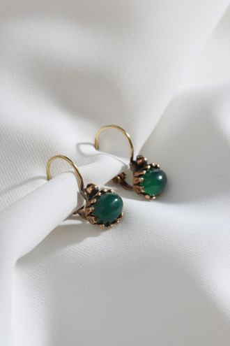 Koyu Yeşil Taşlı Otantik Küpe