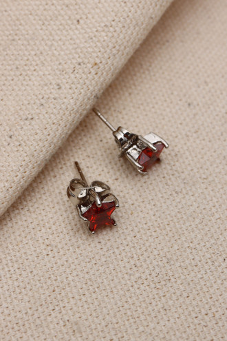 Yıldız Figürlü Kırmızı Taş Vip Küpe