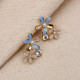 Zircon Taşlı Gold Renk Çiçek Figür Vip Küpe Zircon Taşlı Gold Renk Çiçek Figür Vip Küpe