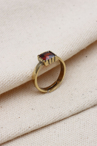 Kare Taşlı Ayarlanabilir Otantik Yüzük Kare Taşlı Ayarlanabilir Otantik Yüzük