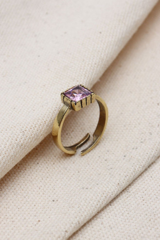 Kare Taşlı Ayarlanabilir Otantik Yüzük Kare Taşlı Ayarlanabilir Otantik Yüzük