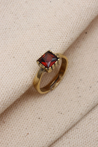 Kare Taşlı Ayarlanabilir Otantik Yüzük Kare Taşlı Ayarlanabilir Otantik Yüzük