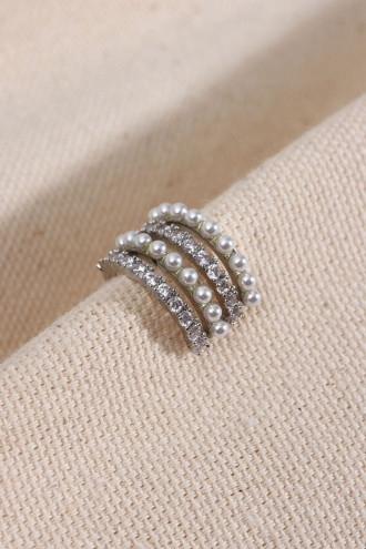 4'lü İnci Detay Gümüş Renk Şerit Kıkırdak Küpe 4'lü İnci Detay Gümüş Renk Şerit Kıkırdak Küpe