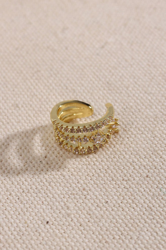 3 Şeritli Gold Renk Kıkırdak Küpe 3 Şeritli Gold Renk Kıkırdak Küpe