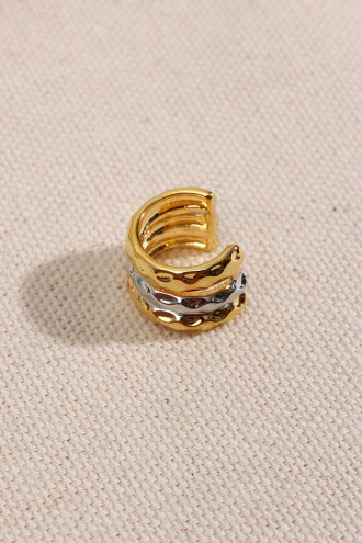 3 Şeritli Çift Renk Kıkırdak Küpe 3 Şeritli Çift Renk Kıkırdak Küpe