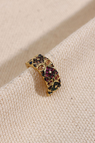 Taşlı Etnik Desenli Gold Renk Vip Kıkırdak Küpe