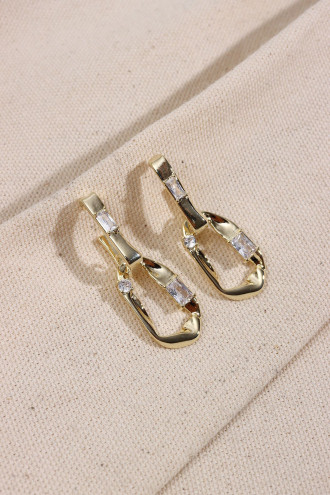 Baget Taş Detaylı Vintage Gold Renk Sallantılı Küpe