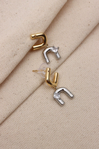 Çift Renkli Kare Taş Detaylı Küpe