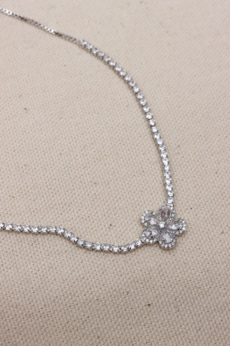 Çiçek Uçlu Gümüş Renk Asansörlü Su Yolu Kolye Çiçek Uçlu Gümüş Renk Asansörlü Su Yolu Kolye