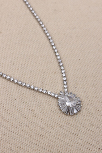 Trapez Taşlı Gümüş Renk Asansörlü Su Yolu Kolye