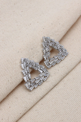 Trapez Taşlı Gümüş Renk Üçgen Abiye Küpe