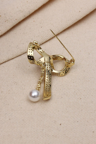 İnci Sallantılı Gold Renk Fiyonk Model Broş İnci Sallantılı Gold Renk Fiyonk Model Broş