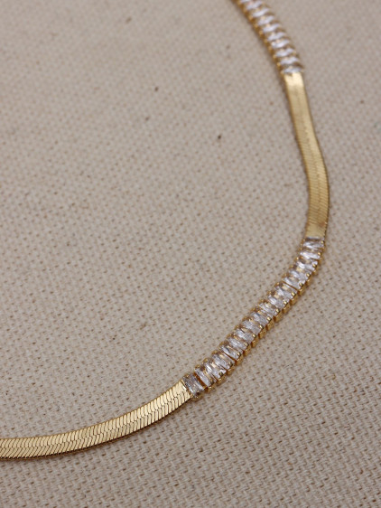 Baget Taş Detaylı Gold Renk İtalyan Zincir Choker Baget Taş Detaylı Gold Renk İtalyan Zincir Choker