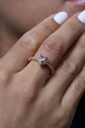 Pembe Taşlı Kalp Figürlü ALTIN, GOLD Renk Ayarlanabilir Yüzük Pembe Taşlı Kalp Figürlü ALTIN, GOLD Renk Ayarlanabilir Yüzük