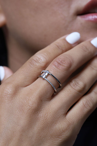 Baget Taşlı Gümüş Renk Ayarlanabilir Yüzük Baget Taşlı Gümüş Renk Ayarlanabilir Yüzük