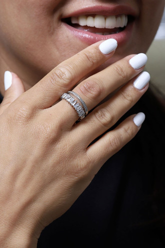 Trapez Taşlı Gümüş Renk Abiye Yüzük