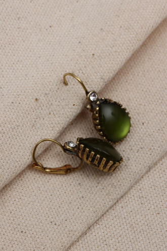 Büyük Boy Saydam Açık Yeşil Taşlı Otantik Küpe