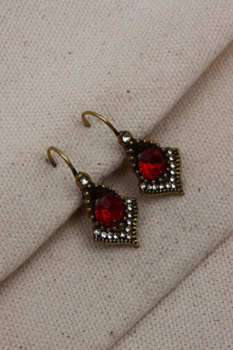 Kırmızı Taşlı Otantik Küpe Kırmızı Taşlı Otantik Küpe