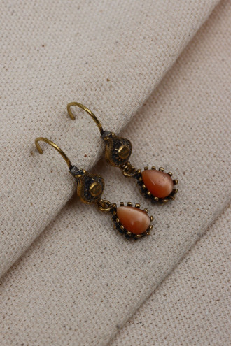 Turuncu Taş Sallantılı Otantik Küpe