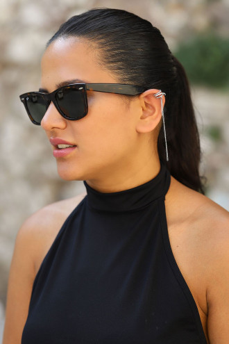 Taş Detaylı Zincir Sallantılı Gümüş Renk Kıkırdak Küpe Taş Detaylı Zincir Sallantılı Gümüş Renk Kıkırdak Küpe