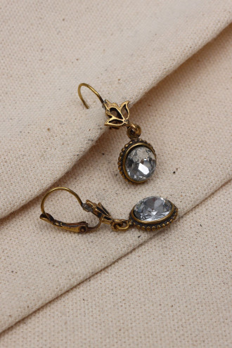 Kristal Taş Model Sallantılı Otantik Küpe