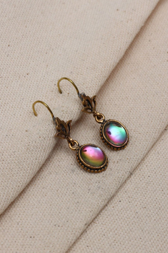 Bombe Taş Model Sallantılı Otantik Küpe