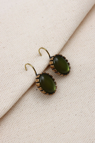 Saydam Açık Yeşil Taşlı Otantik Oval Küpe