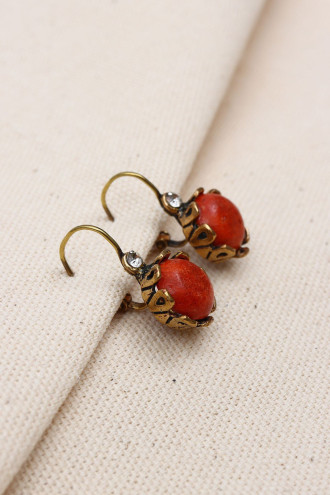 Mercan Taşlı Otantik Kadın Küpe