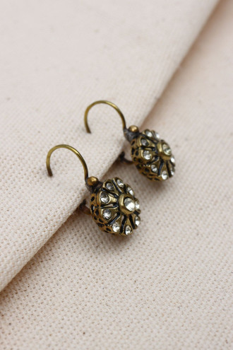 Çiçek Figür Kadın Otantik Küpe