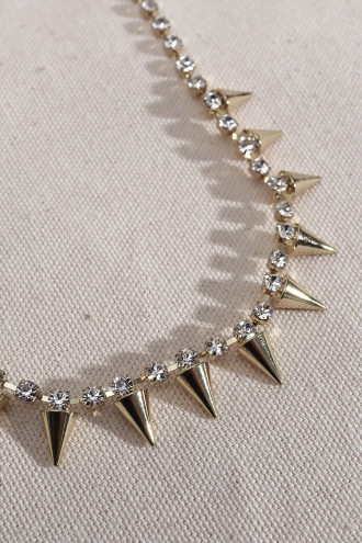 Gold Renk Taşlı Çivi Kolye Gold Renk Taşlı Çivi Kolye