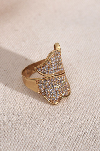 Zircon Taşlı Gold Renk Yüzük Zircon Taşlı Gold Renk Yüzük