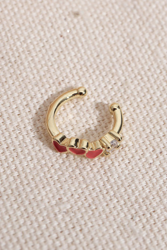 Kırmızı Mineli Minik Kalp Figür Gold Renk Kıkırdak Küpe Kırmızı Mineli Minik Kalp Figür Gold Renk Kıkırdak Küpe