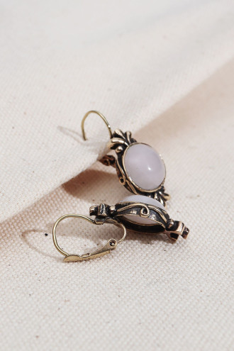 Beyaz Taşlı Otantik Küpe