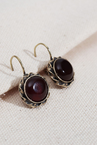 Bordo Yuvarlak Taşlı Otantik Küpe