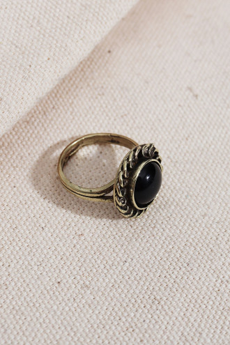 Siyah Yuvarlak Taşlı Otantik Yüzük Siyah Yuvarlak Taşlı Otantik Yüzük