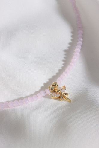 Pembe Boncuklu Yusufcuk Uçlu Kristal Model Kolye Pembe Boncuklu Yusufcuk Uçlu Kristal Model Kolye