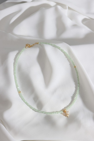 Yeşil Boncuklu Yusufcuk Uçlu Kristal Model Kolye