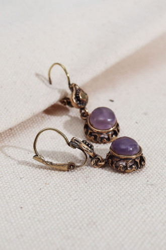 Bombe Taş Model Lila Taşlı Sallantılı Otantik Küpe