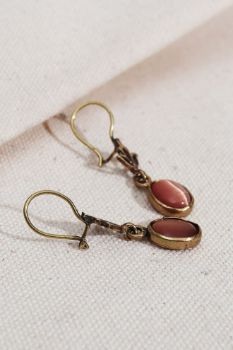 Saydam Turuncu Taşlı Sallantılı Otantik Küpe Saydam Turuncu Taşlı Sallantılı Otantik Küpe