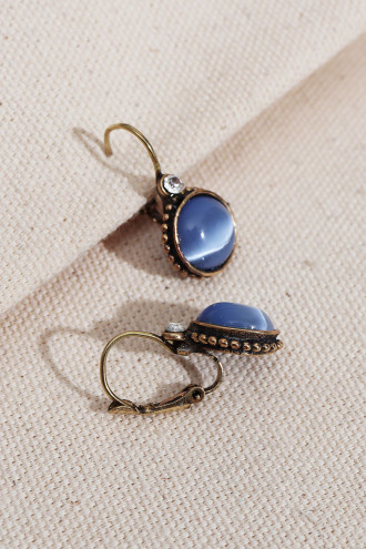 Saydam Mavi Taşlı Yuvarlak Otantik Küpe