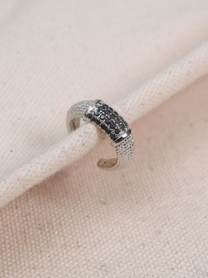 Siyah Zircon Taşlı Silver Renk Tekli Sıkıştırmalı Kıkırdak Küpe