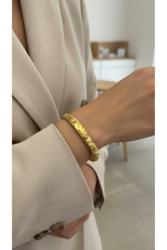 Ay Yıldız Figürlü Gold Renk Çelik Bileklik Ay Yıldız Figürlü Gold Renk Çelik Bileklik