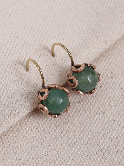 Yeşil Yuvarlak Taşlı Otantik Küpe