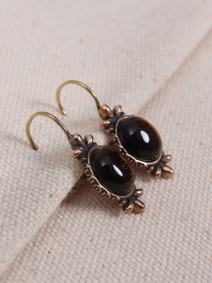 Kaplan Gözü Taşlı Otantik Küpe