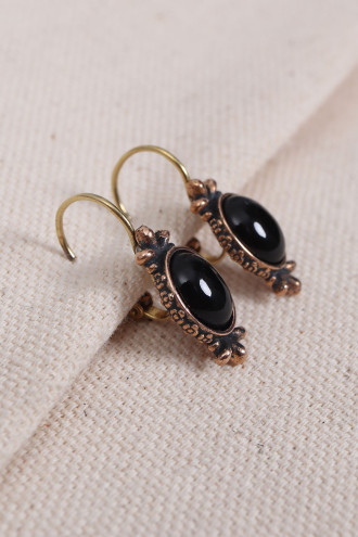 Onix Taşlı Otantik Küpe