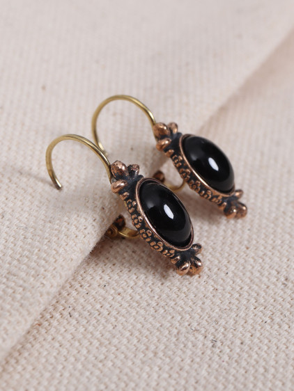 Onix Taşlı Otantik Küpe